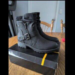 Hawkwell Women's Black Combat Boots Side Zipper Buckle Ankle Black Size 9 NWT